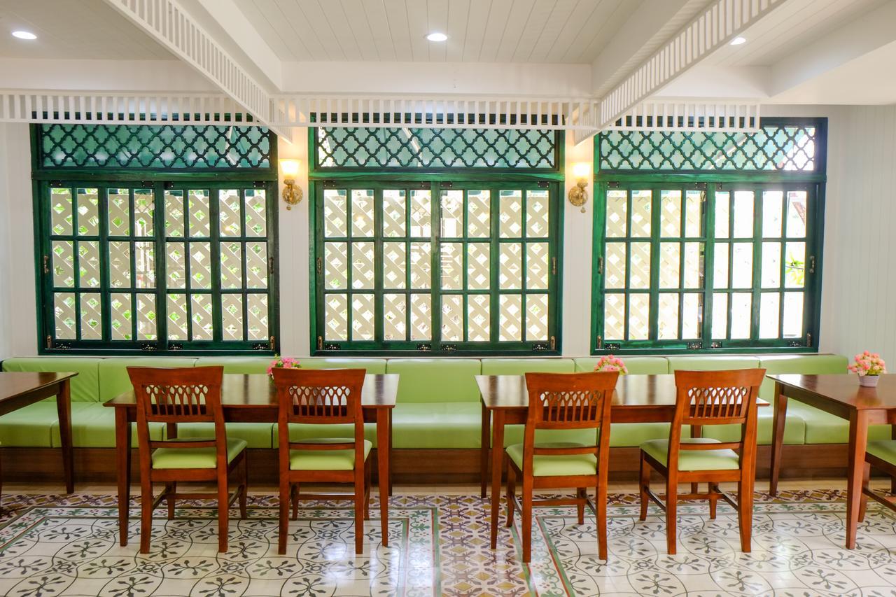 Anchan Laguna Hotel โรงแรมอัญชันลากูน่า Кхонкен Екстер'єр фото